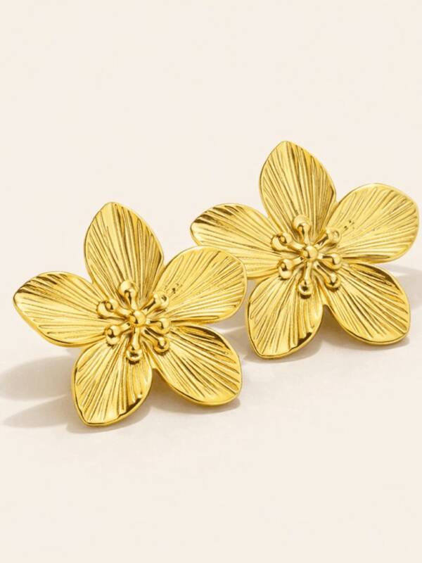 Boucles d’oreilles fleur dorée texturée – Acier inoxydable